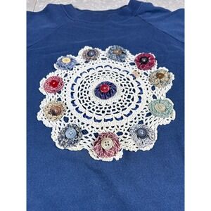 Vintage‎ Blue GRANNYCORE Sweatshirt Crochet Flower Doily Cozy Pullover Women